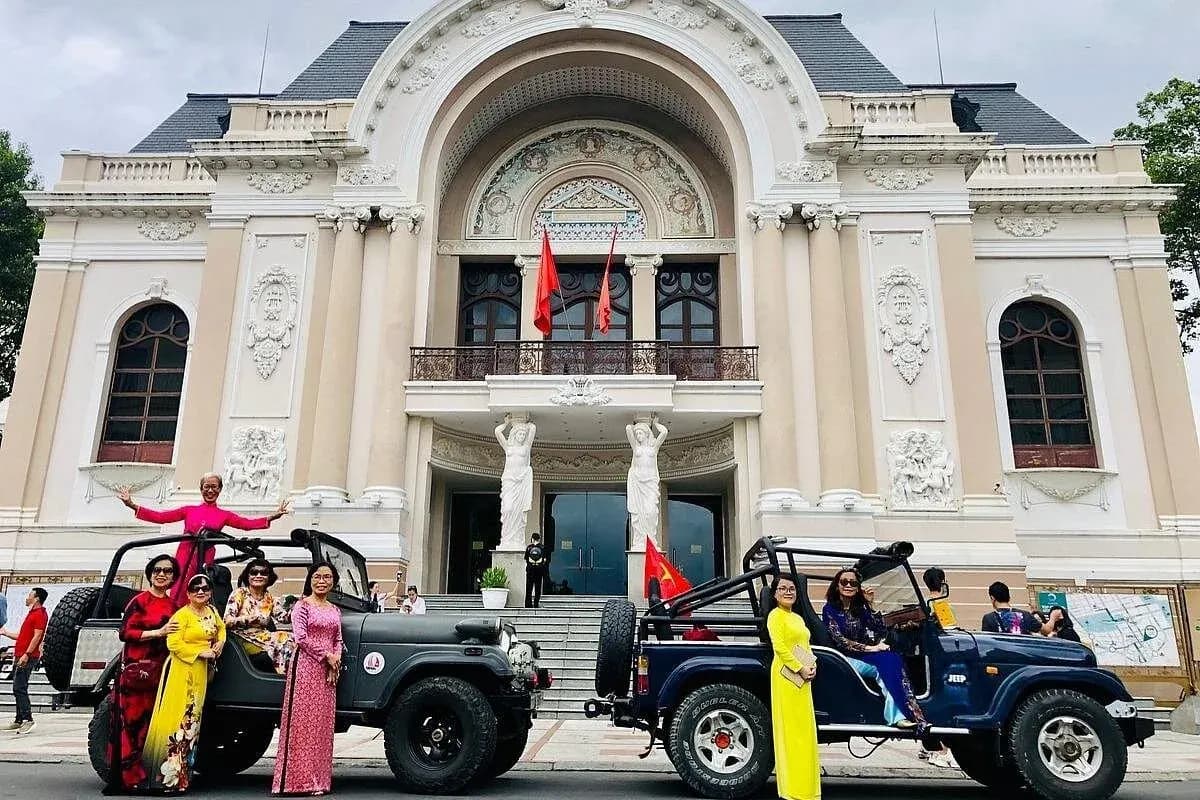 Saigon Discovery On US Army Jeep — 3